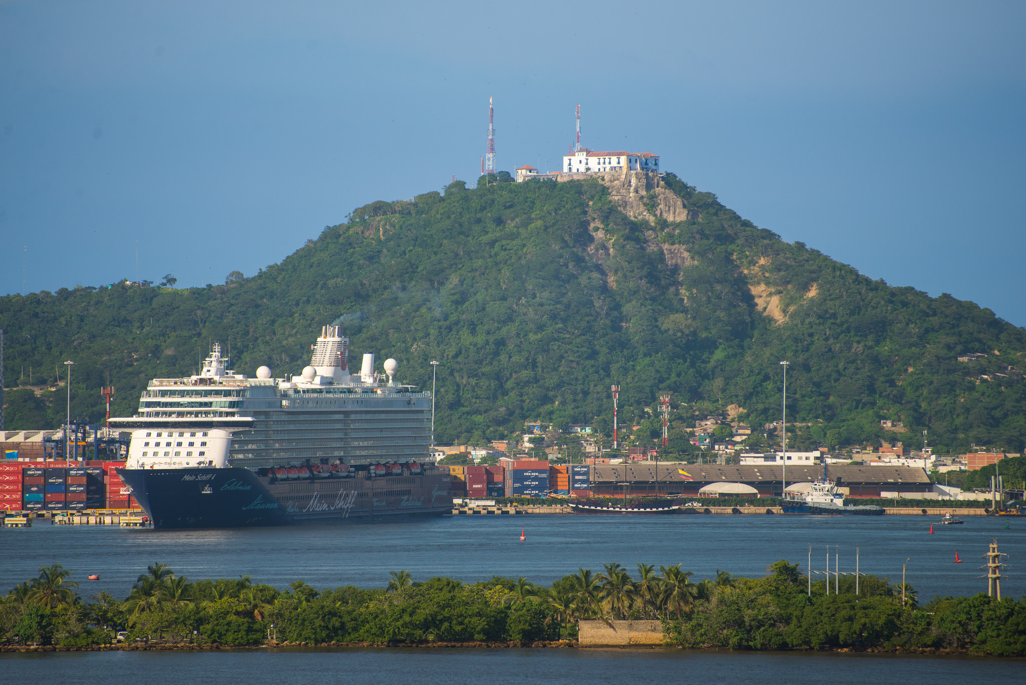 Cruise Ship